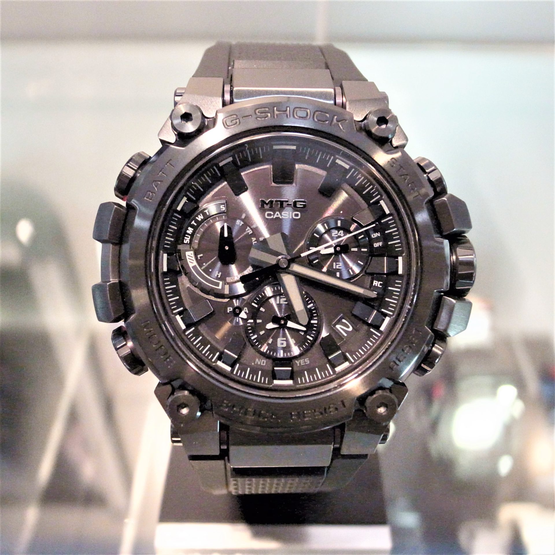 【未使用品】G-SHOCK  MTG-B3000B-1AJFコメント失礼します